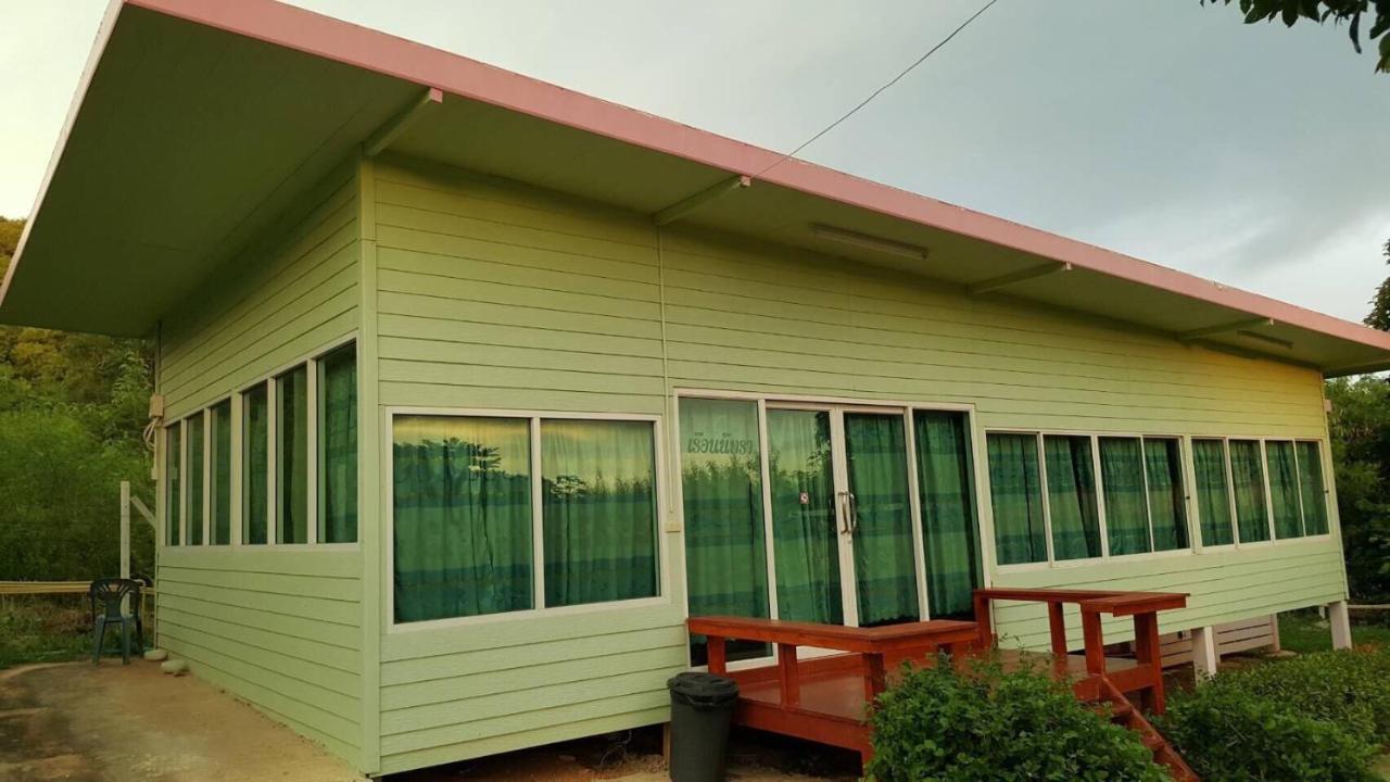 บ้านเรือนไท มวกเหล็ก Ban Ruenthai Muaklek Exteriör bild